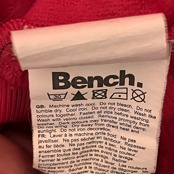 Bench - Women’s Small - Pink and Black Zip-up Hoodie - 100% Polyester - - Picture 11 of 15